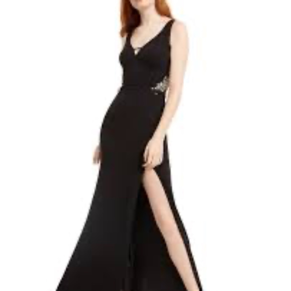 City studio junior's embellished-applique slit gown in black size 11